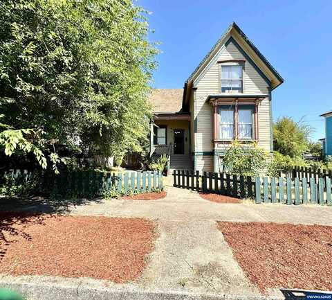 725 6th Av SW, Albany, OR 97321