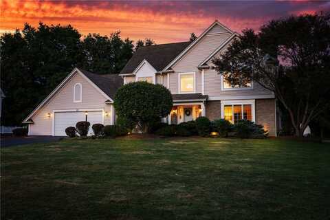 23 Saybrooke Drive, Penfield, NY 14526