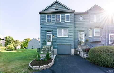 4625 Regiment Way, Manlius, NY 13104