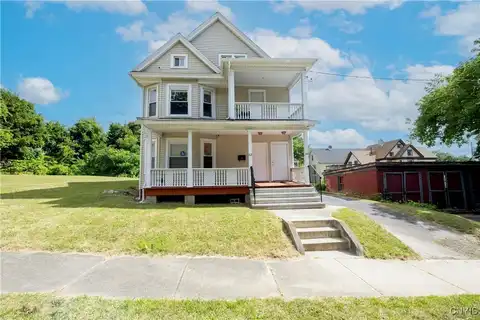 114 Garfield Place, Syracuse, NY 13205