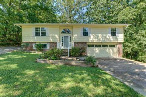 8901 Dalton Lane, Soddy Daisy, TN 37379