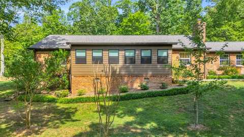 103 Arrow Drive, Signal Mountain, TN 37377