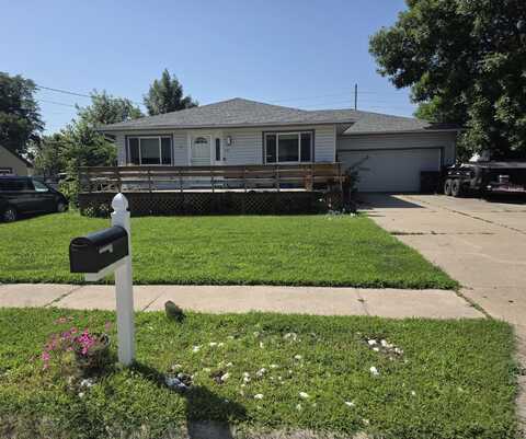 1021 5th Street, Columbus, NE 68601