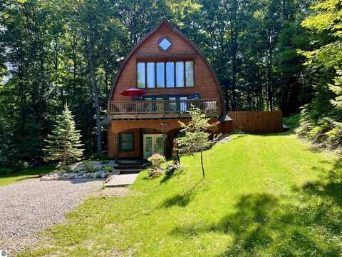 1005 MAROMIR COURT, BELLAIRE, MI 49615