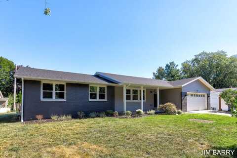 91 W 40TH STREET, HOLLAND, MI 49423