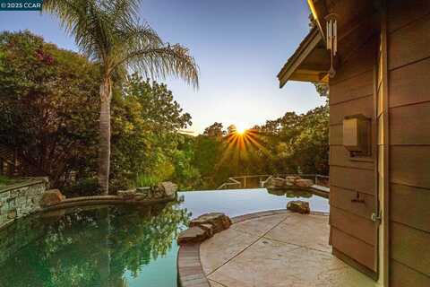 34 Willowview Ct, Danville, CA 94526