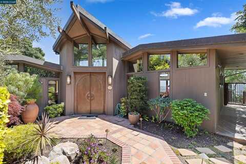 1176 Brown Ave, Lafayette, CA 94549