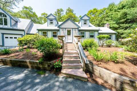 239 Whistleberry Drive, Marstons Mills, MA 02648