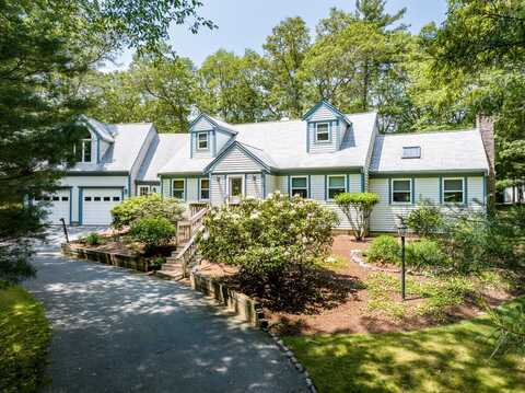239 Whistleberry Drive, Marstons Mills, MA 02648