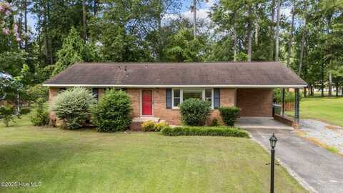 205 Oak Drive, Washington, NC 27889