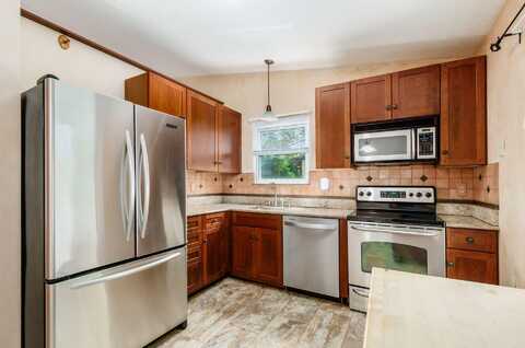 2140 Bigby Hollow Street, Columbus, OH 43228