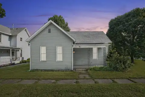 40 W Pickaway Street, Kingston, OH 45644