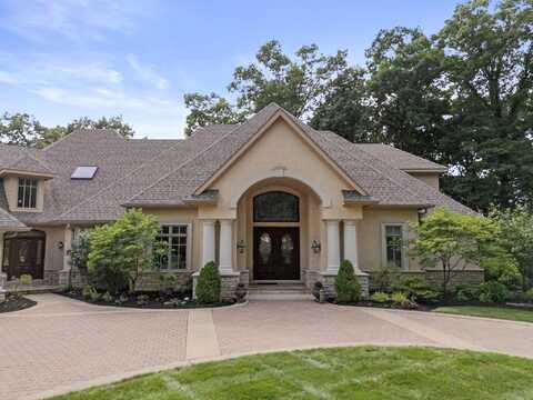 912 Matthews Brook Lane, Powell, OH 43065