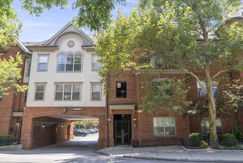 37 Buttles Avenue, Columbus, OH 43215