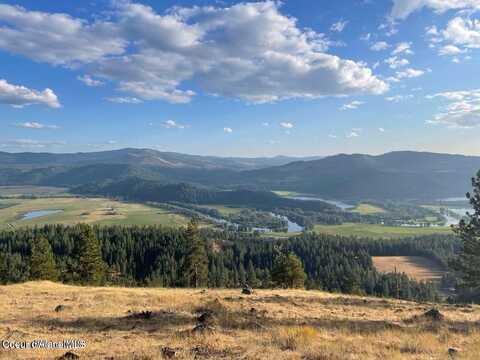 Nna Garnet Dr E, Saint Maries, ID 83861