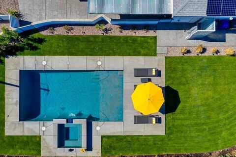 323 W Palm Vista Dr, Palm Springs, CA 92262
