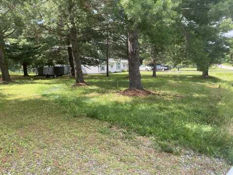 5404 WINCHESTER, Gladwin, MI 48624