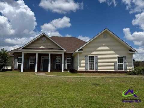 318 Lovorn Circle, Warner Robins, GA 31088