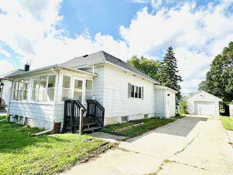1621 Mamie Eisenhower Avenue, Boone, IA 50036
