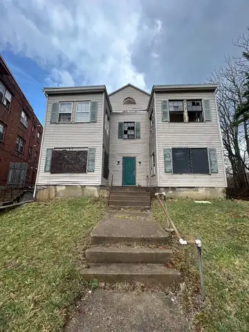 469 Allwen Drive, Dayton, OH 45406