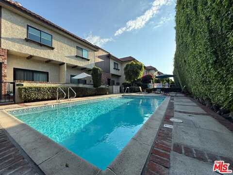 1721 Rogers Pl, Burbank, CA 91504