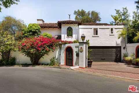 2942 Passmore Dr, Los Angeles, CA 90068