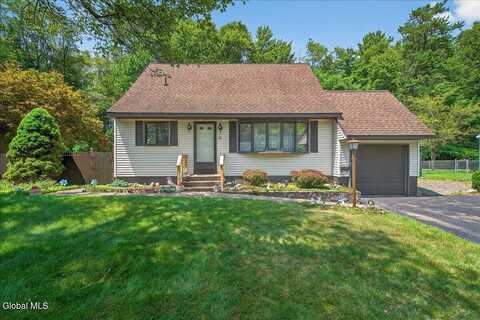 13 Terry Avenue, Guilderland, NY 12303