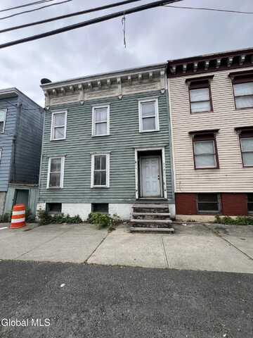274 Livingston Avenue, Albany, NY 12210
