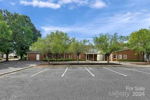 1201 Colonial Commons Court, Lancaster, SC 29720