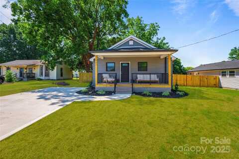 107 W Poplar Street, Stanley, NC 28164