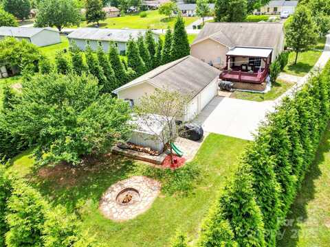 213 Downing Street, Troutman, NC 28166