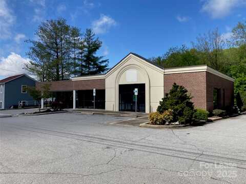 3811 Hendersonville Road, Fletcher, NC 28732