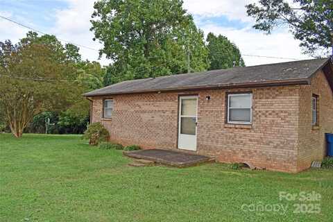 3624 Hickory Lincolnton Highway, Newton, NC 28658