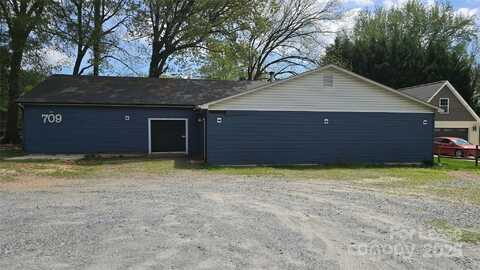 709 S Main Street, Belmont, NC 28012