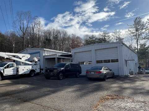 329 Gashes Creek Road, Asheville, NC 28803