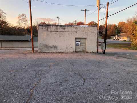 180 Town Alley, Taylorsville, NC 28681