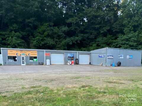 23 Lana Lane, Burnsville, NC 28714