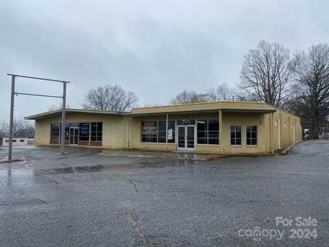 1809 W Front Street, Statesville, NC 28677