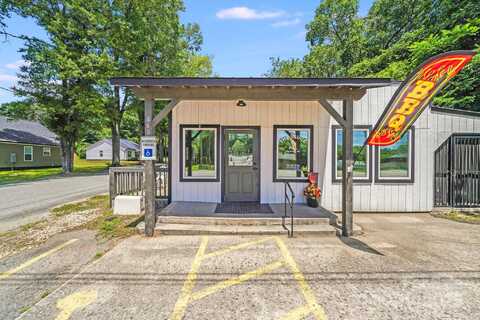 686 Wilshire Avenue SW, Concord, NC 28027