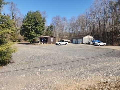 2169 Shelton Avenue, Statesville, NC 28677