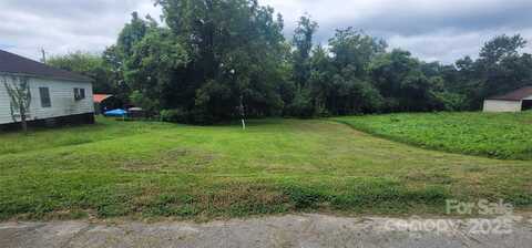 56 Holly Street, Great Falls, SC 29055