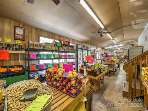 2266 Crymes Cove Road, Waynesville, NC 28786