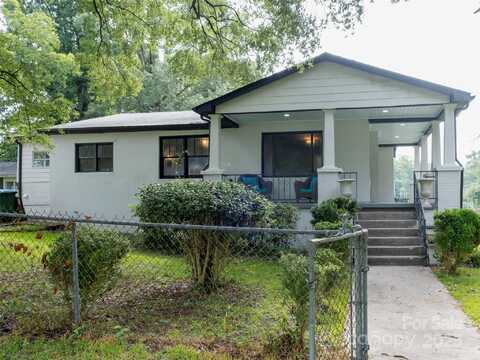 301 E Lee Avenue, Bessemer City, NC 28016