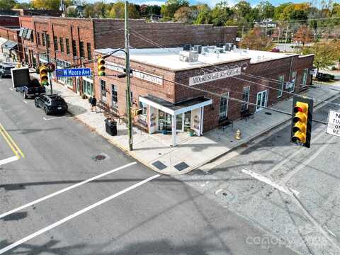 166-186 N Broad Street, Mooresville, NC 28115