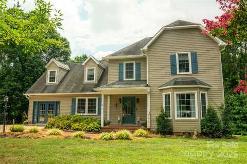 129 Countrywood Drive, Forest City, NC 28043