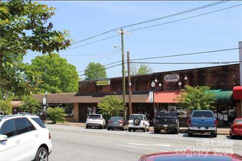 222 E Mills Street, Columbus, NC 28722