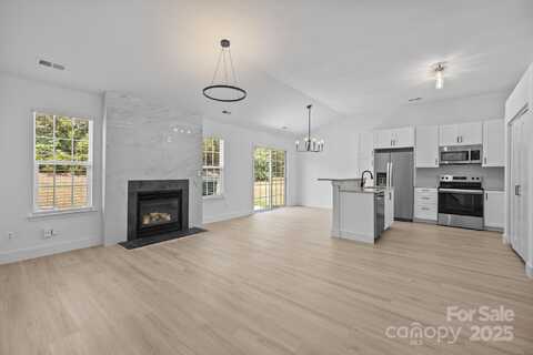 16216 Circlegreen Drive, Charlotte, NC 28273