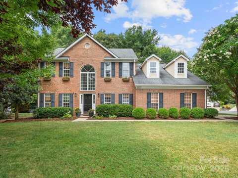 8927 Bryson Bend Drive, Charlotte, NC 28277
