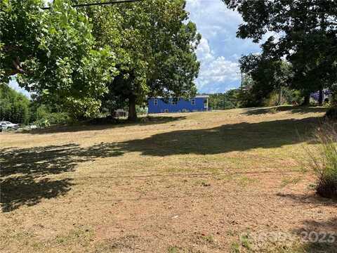 Mills Street, Columbus, NC 28722