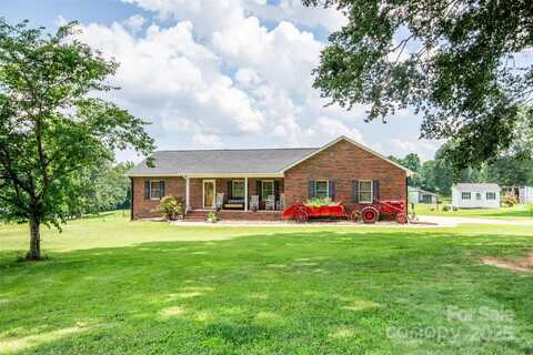 307 Lone Pine Road, Statesville, NC 28625